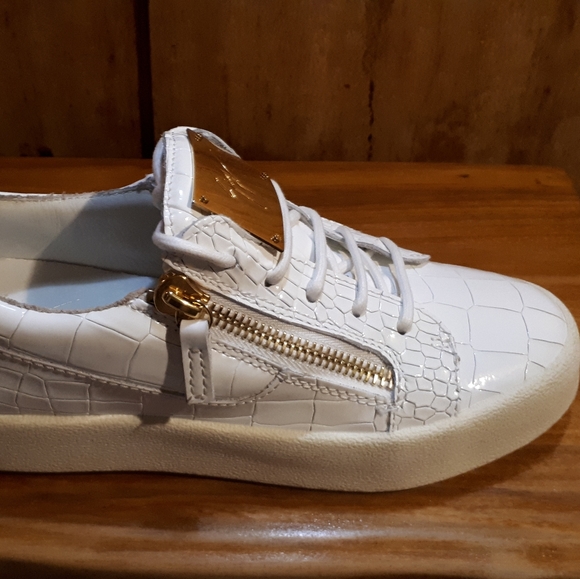 Giuseppe Zanotti White Crocodile Sneakers - Picture 3 of 4